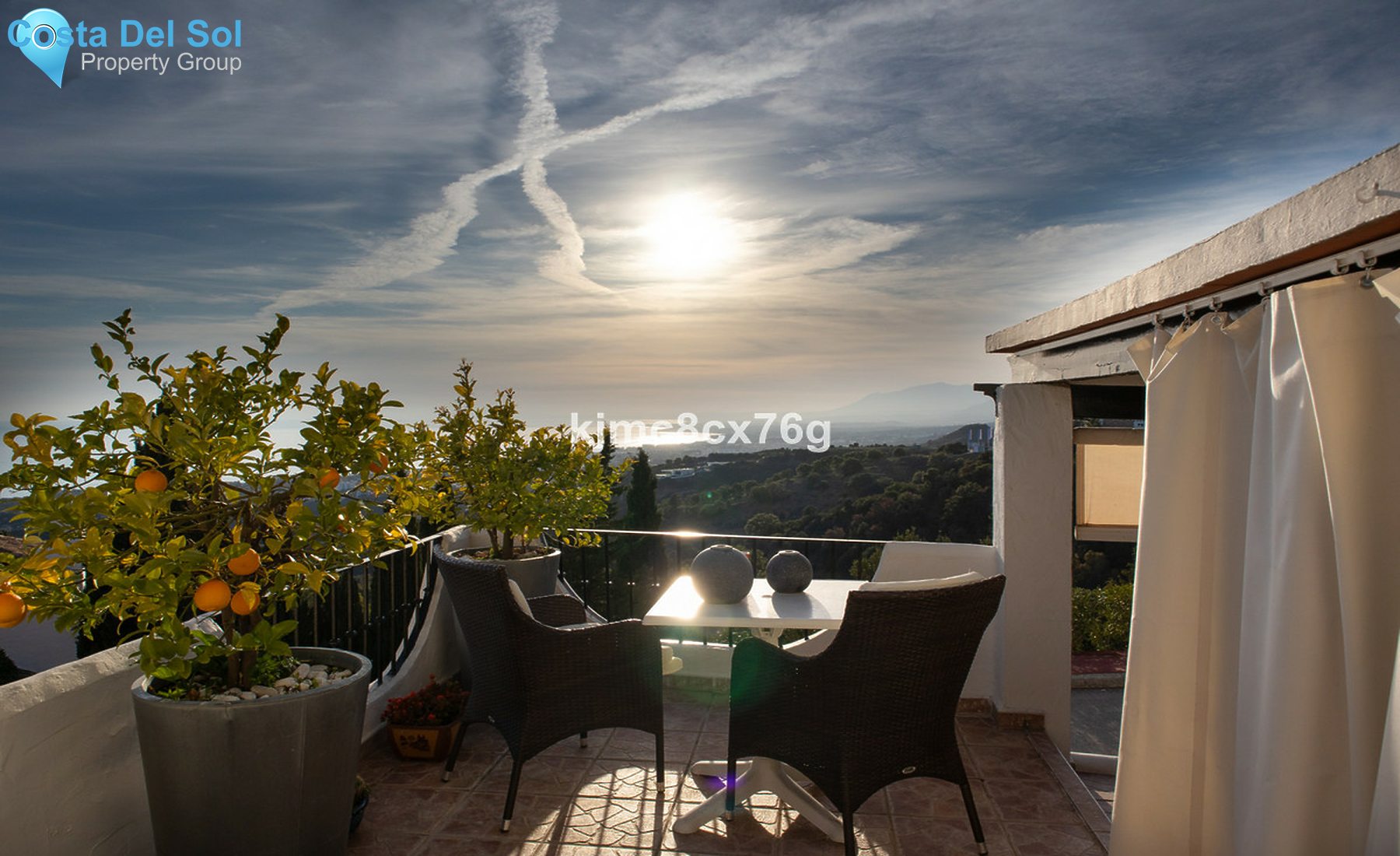 Townhouse in Altos de los Monteros-1375872