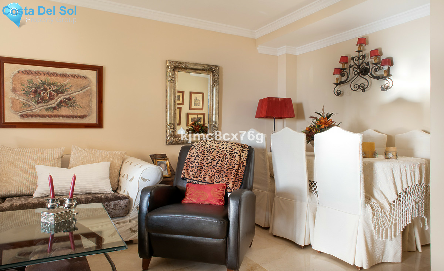 Townhouse in Altos de los Monteros-1375880