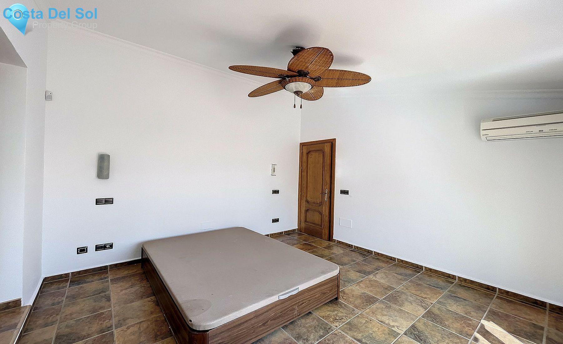 Townhouse in Atalaya-1277418