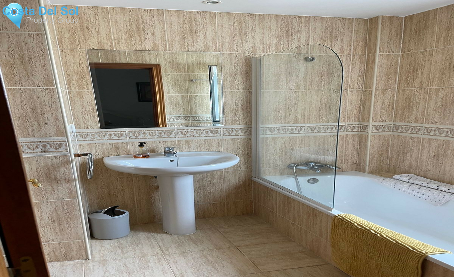 Townhouse in Atalaya-1505366