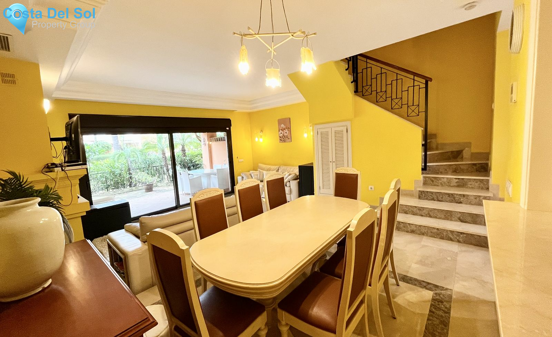 Townhouse in Bahía de Marbella-1392097