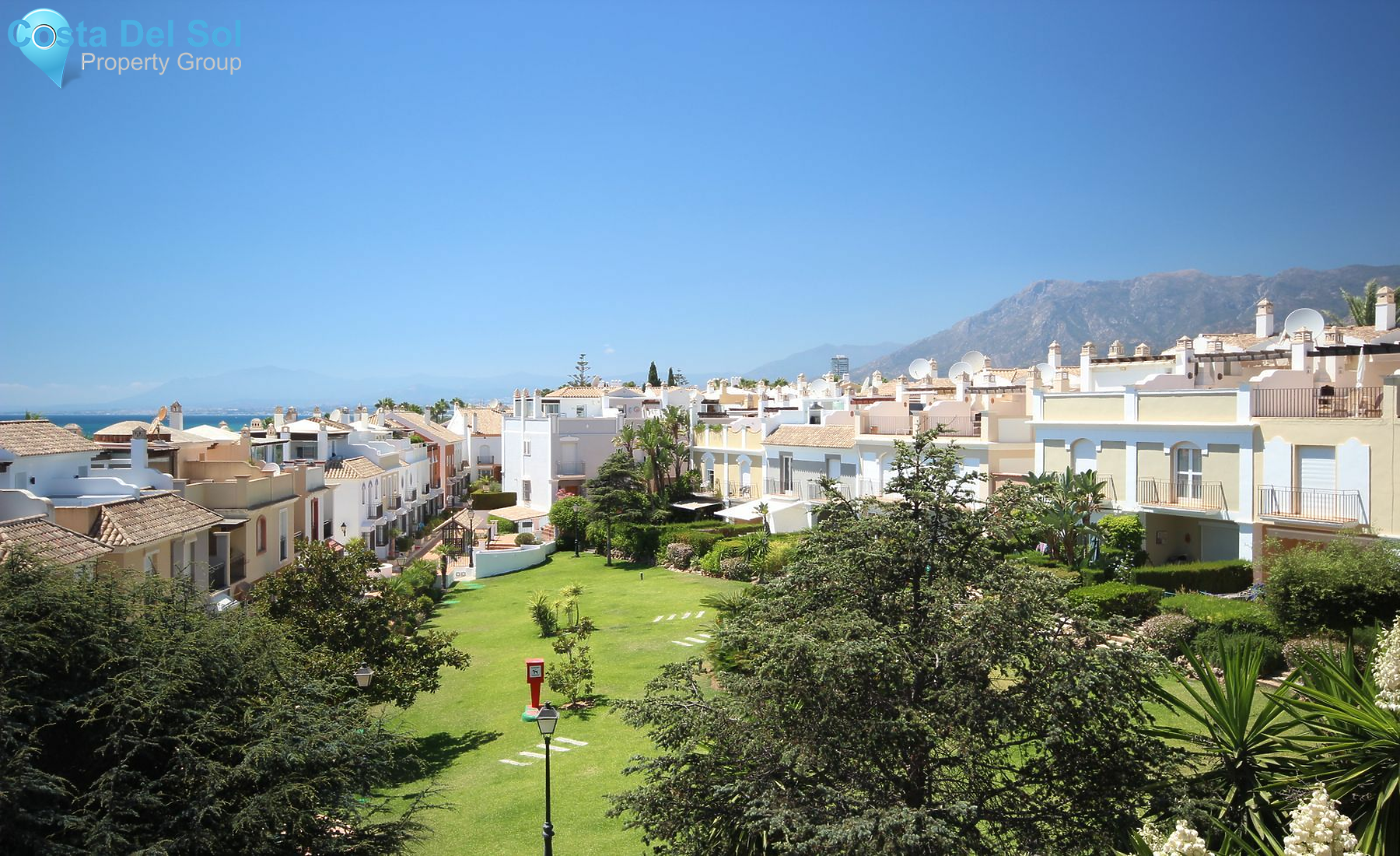 Townhouse in Bahía de Marbella-1422905