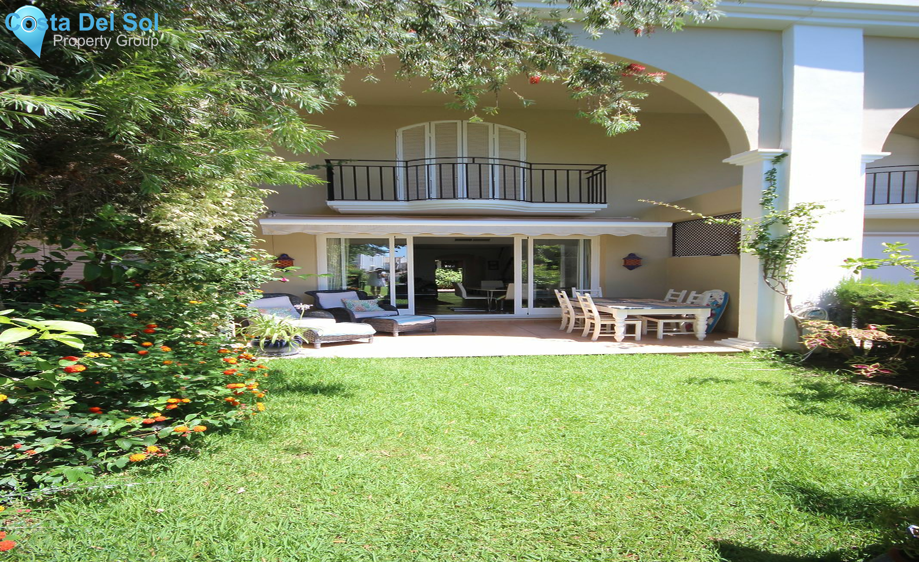 Townhouse in Bahía de Marbella-1422906