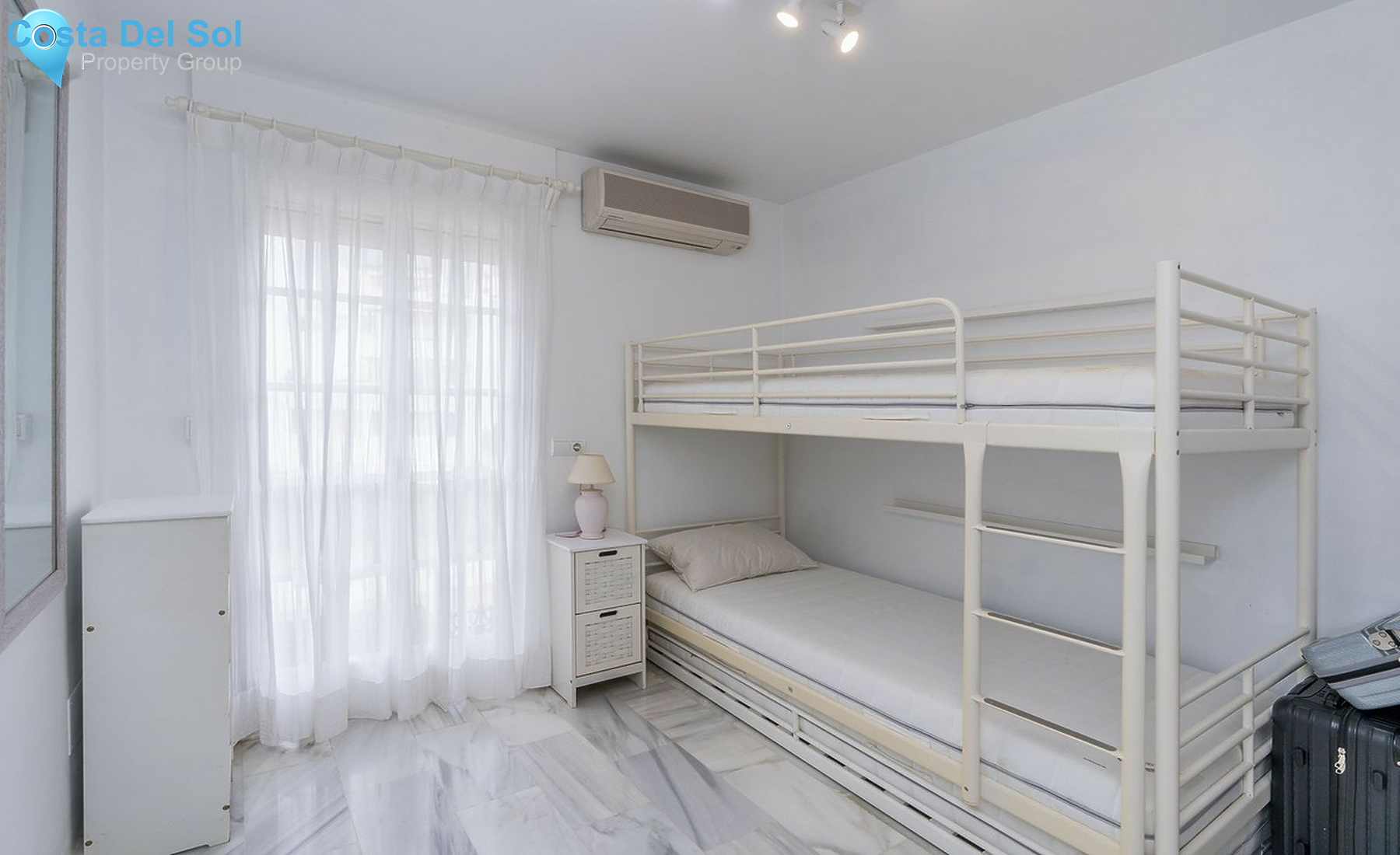 Townhouse in Bel Air-1499180