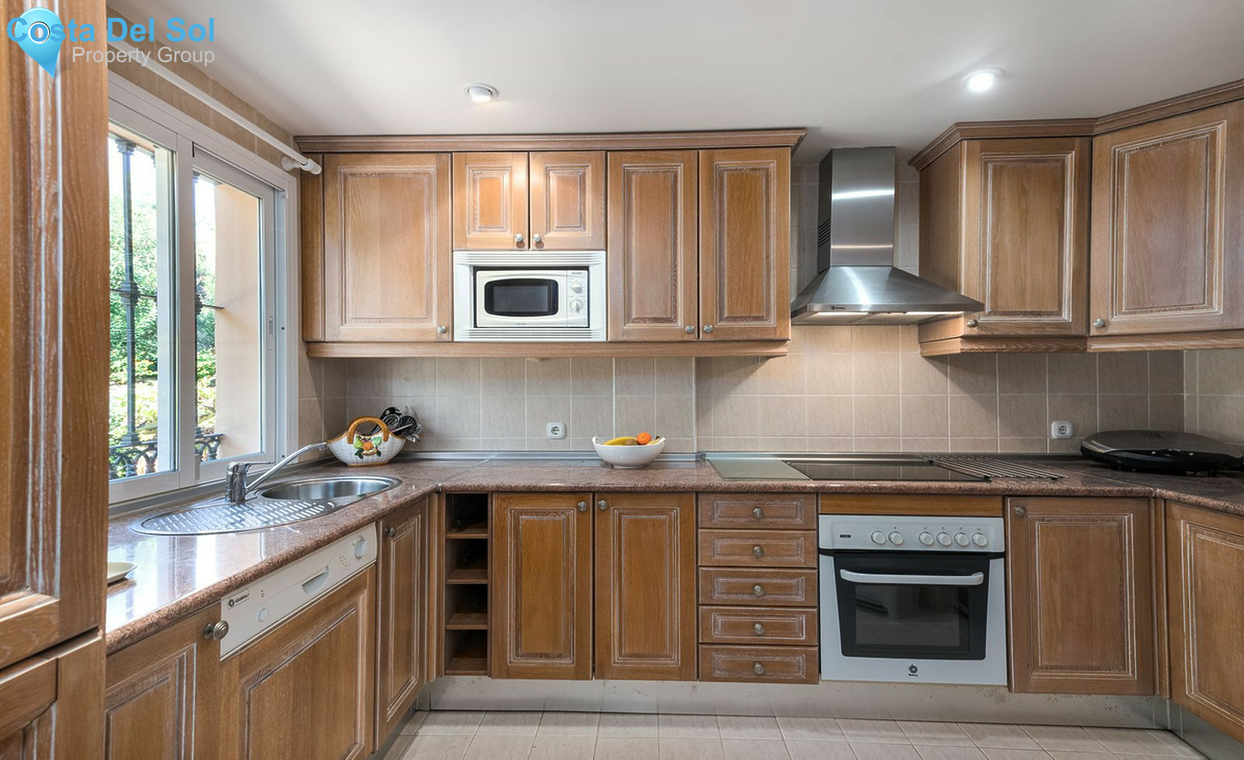 Townhouse in Benahavís-1536951