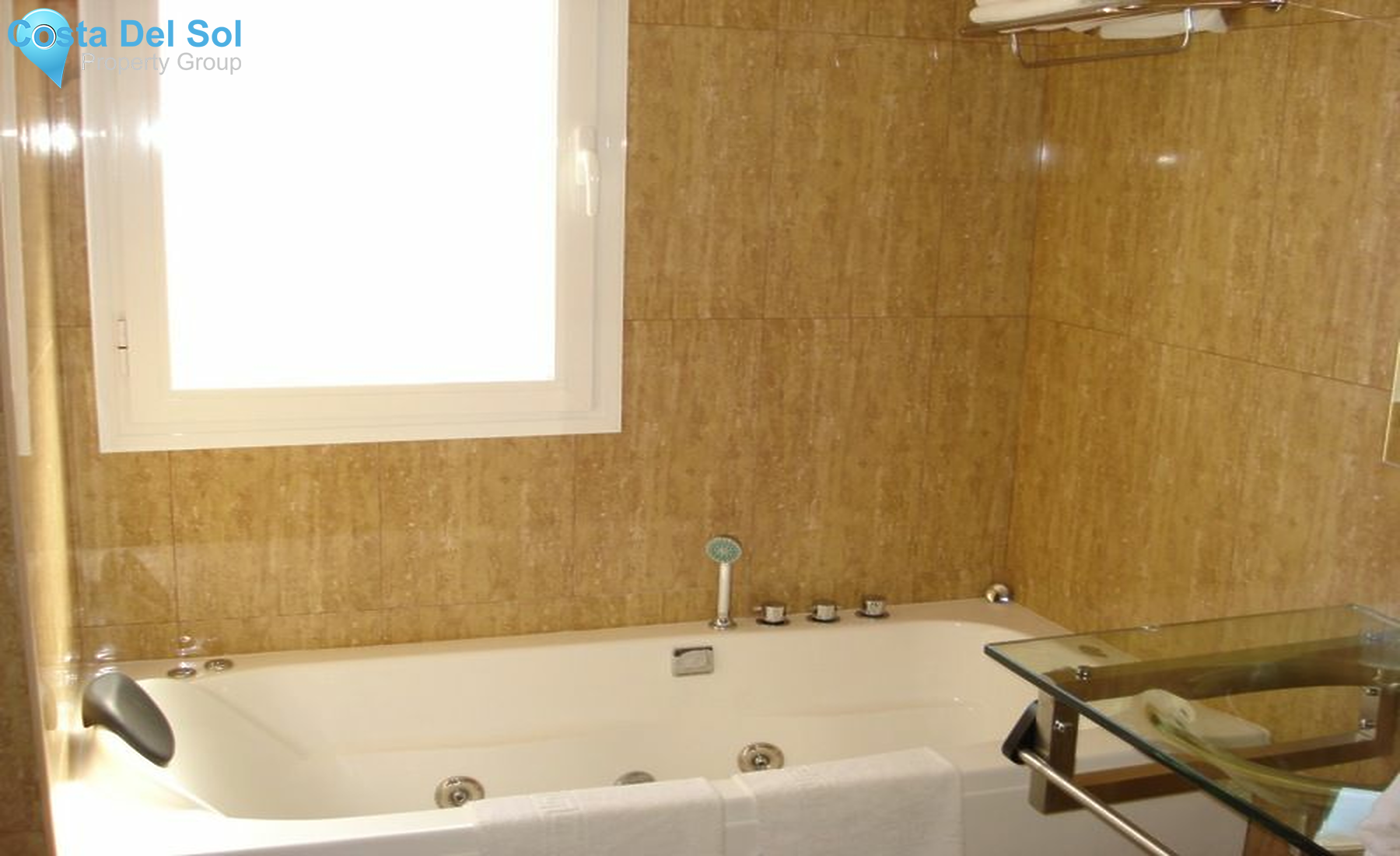 Townhouse in Benahavís-1206710