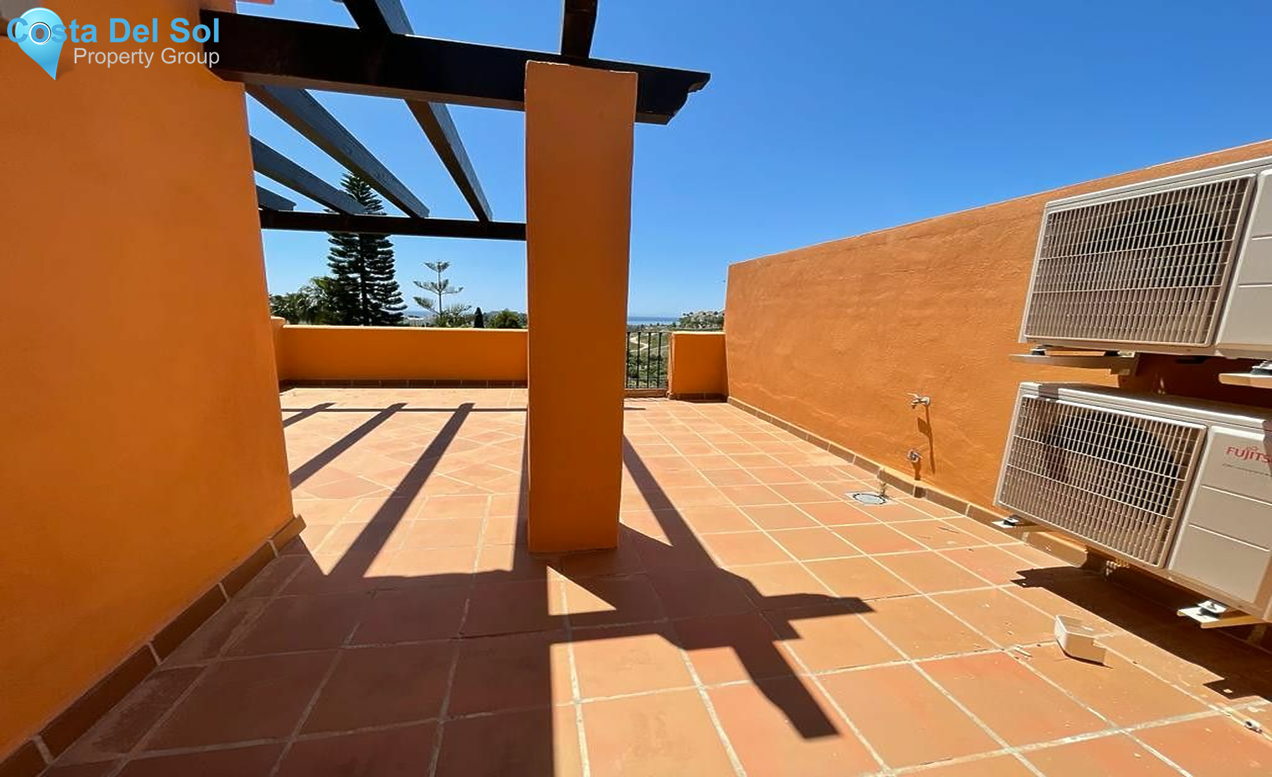 Townhouse in Benahavís-1420018