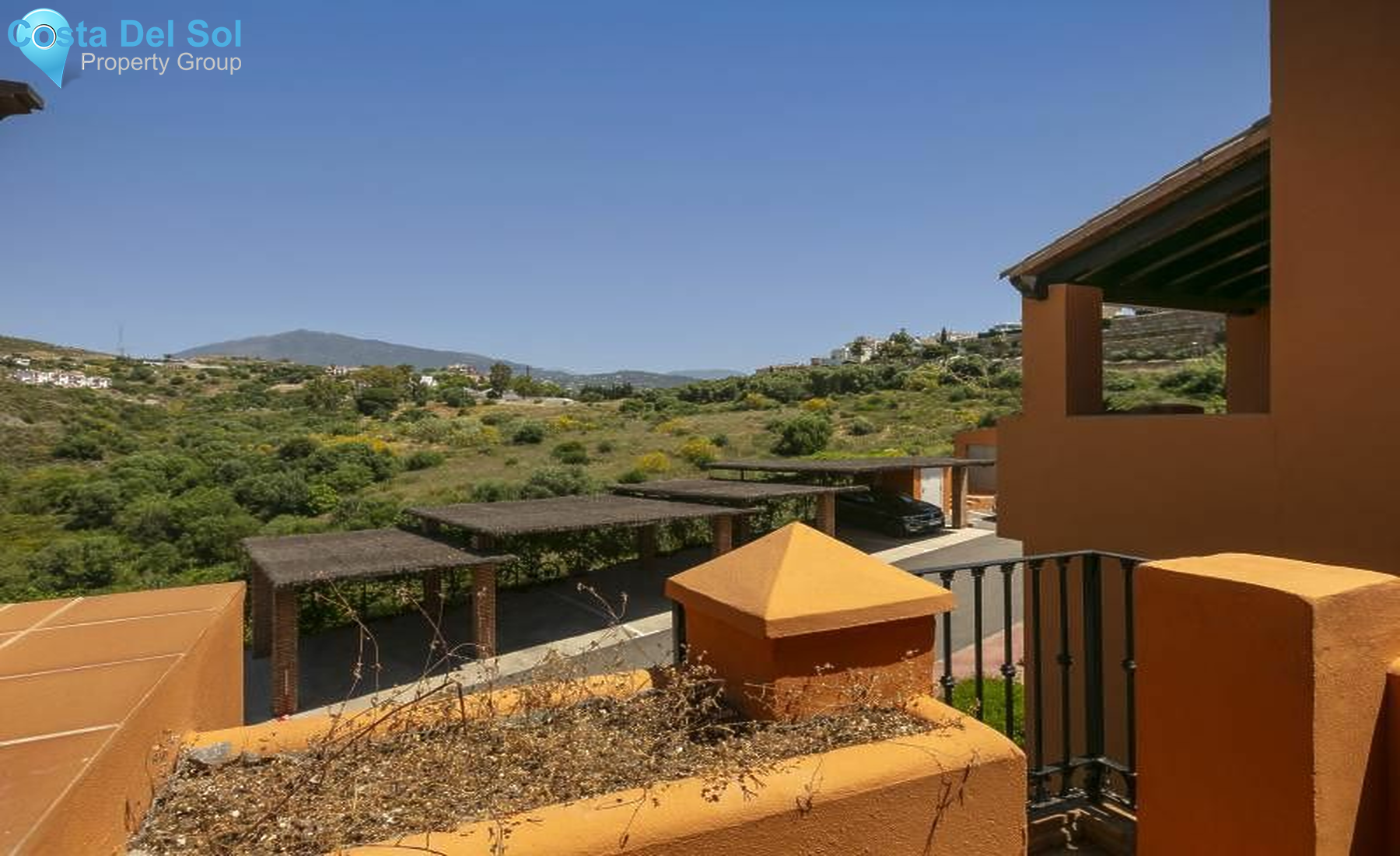Townhouse in Benahavís-1480324