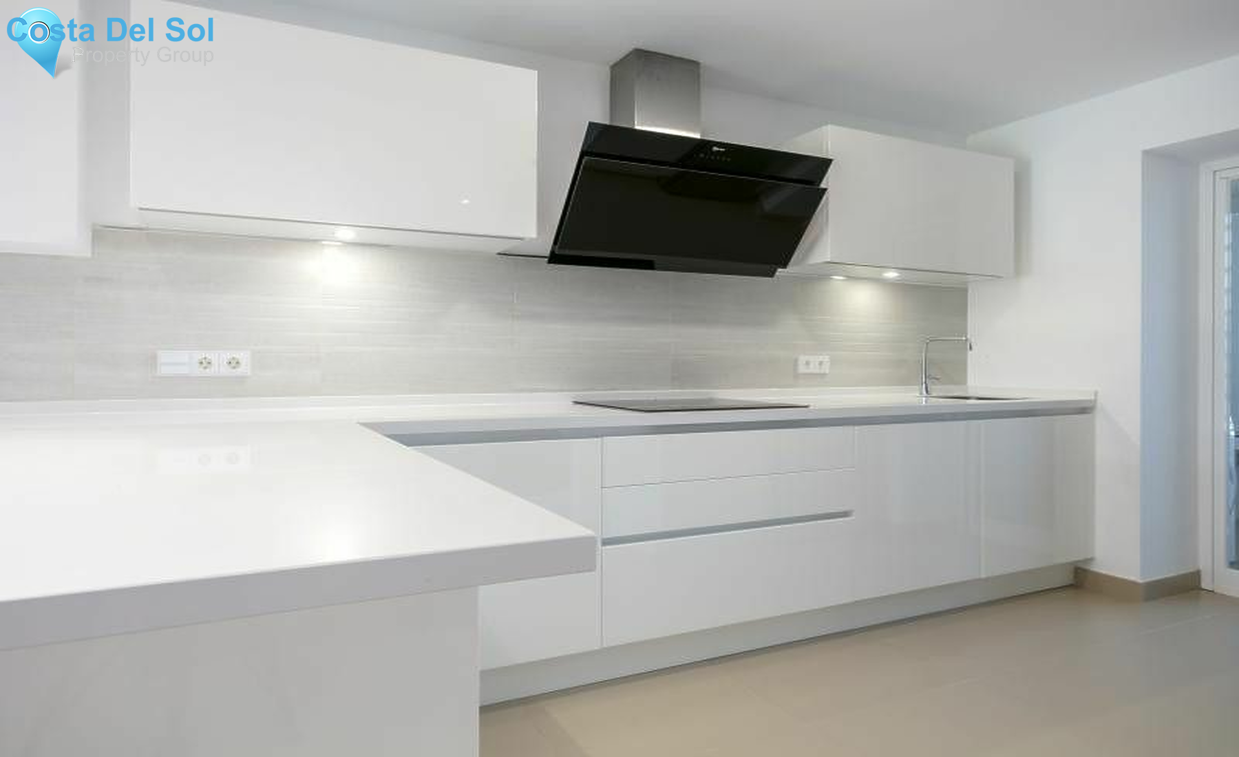 Townhouse in Benahavís-1480326
