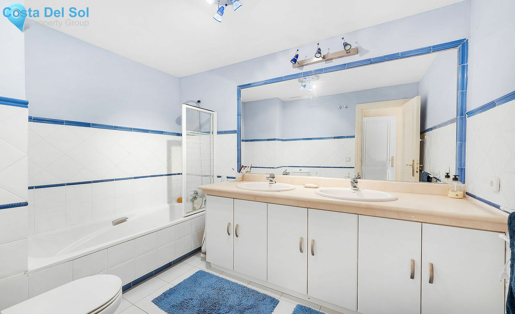Townhouse in Benahavís-1545726