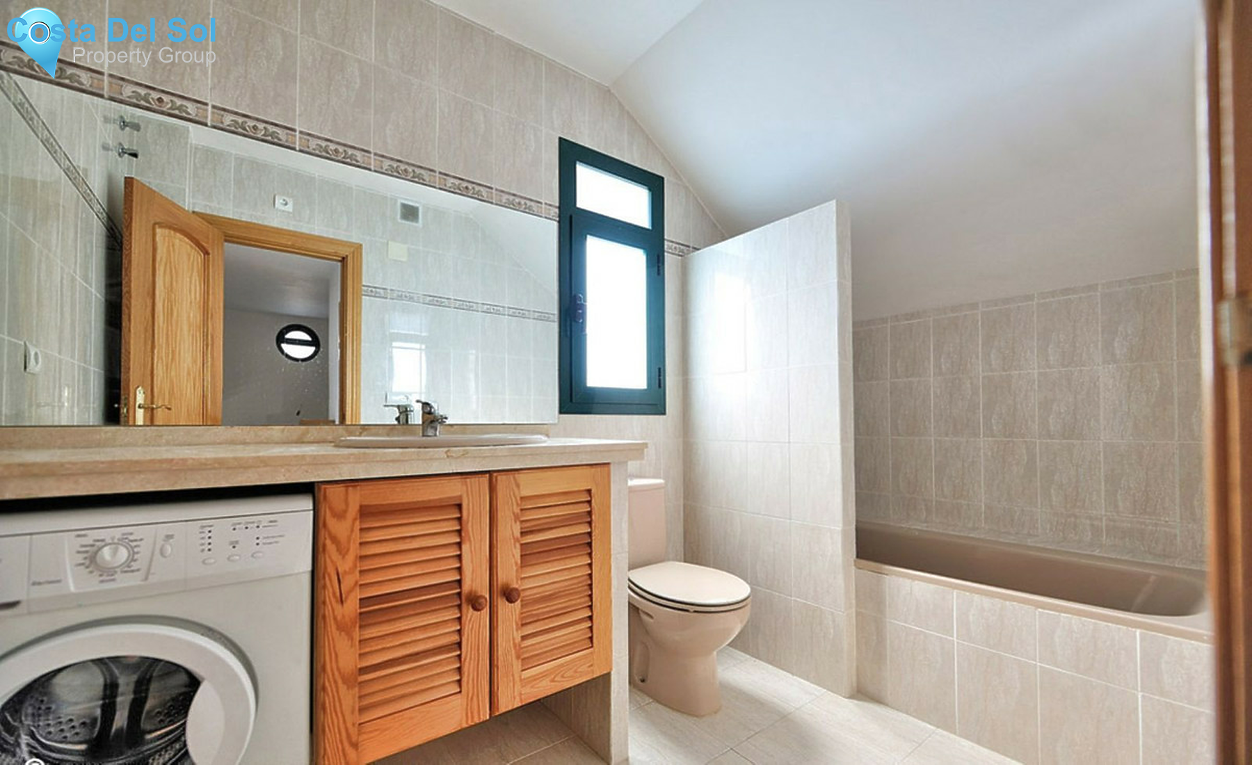 Townhouse in Benalmadena Pueblo-1236245