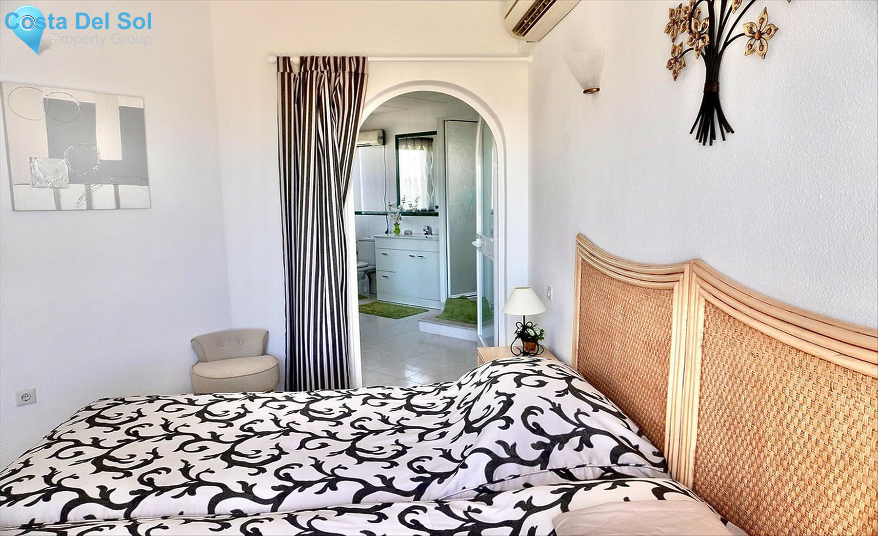 Townhouse in Calahonda-1240853