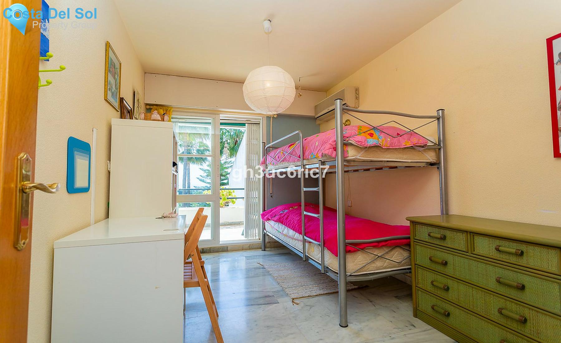 Townhouse in Calahonda-1328435