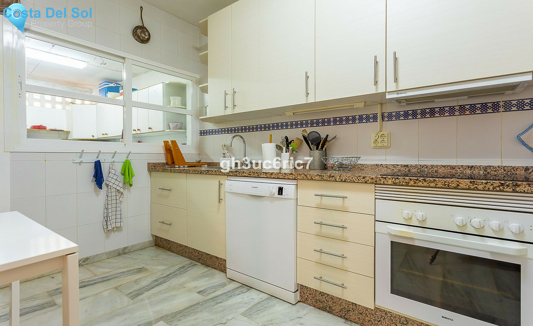 Townhouse in Calahonda-1328438