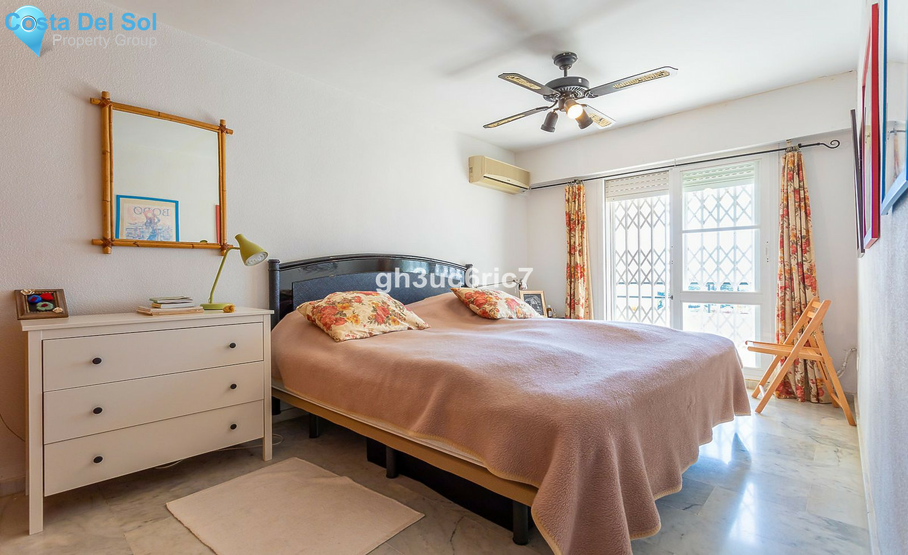 Townhouse in Calahonda-1328431