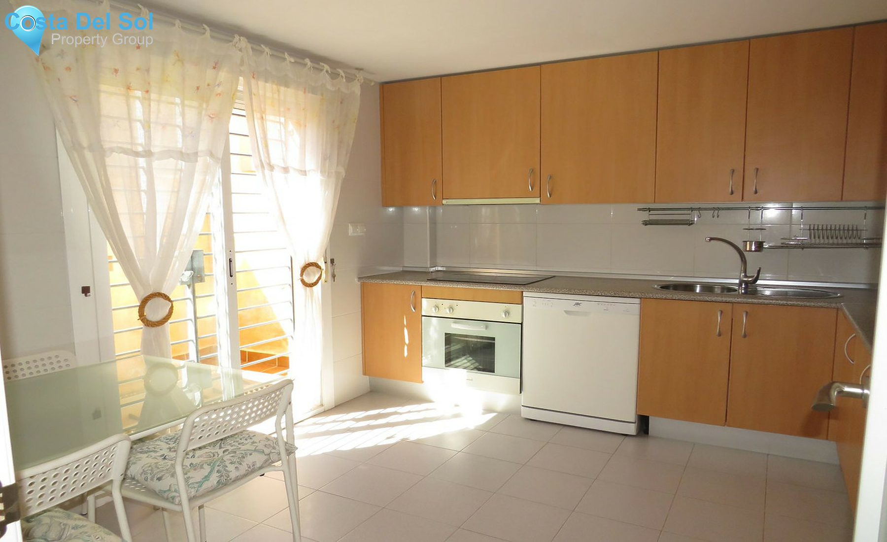 Townhouse in Calahonda-1402057