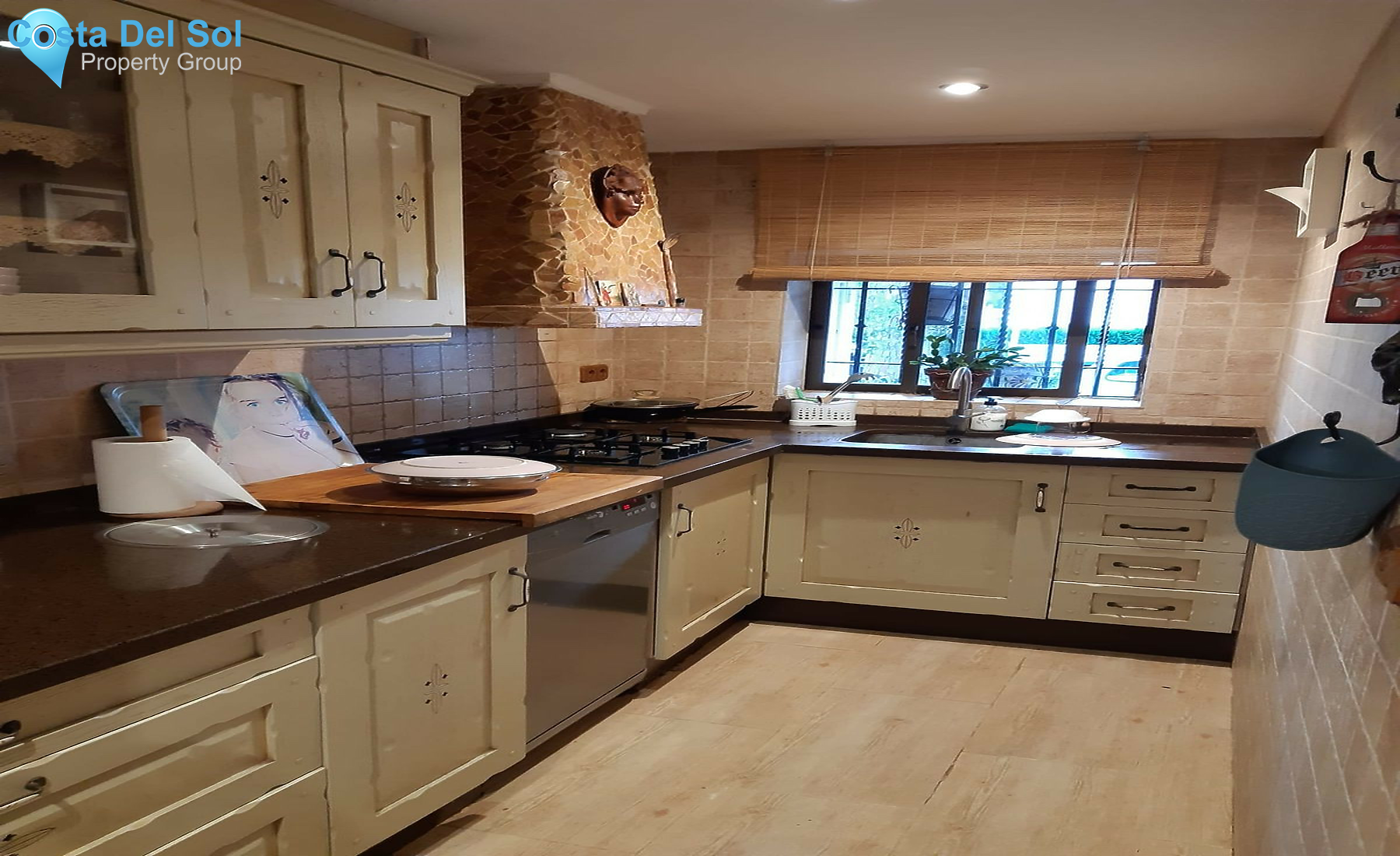 Townhouse in Calahonda-1415871