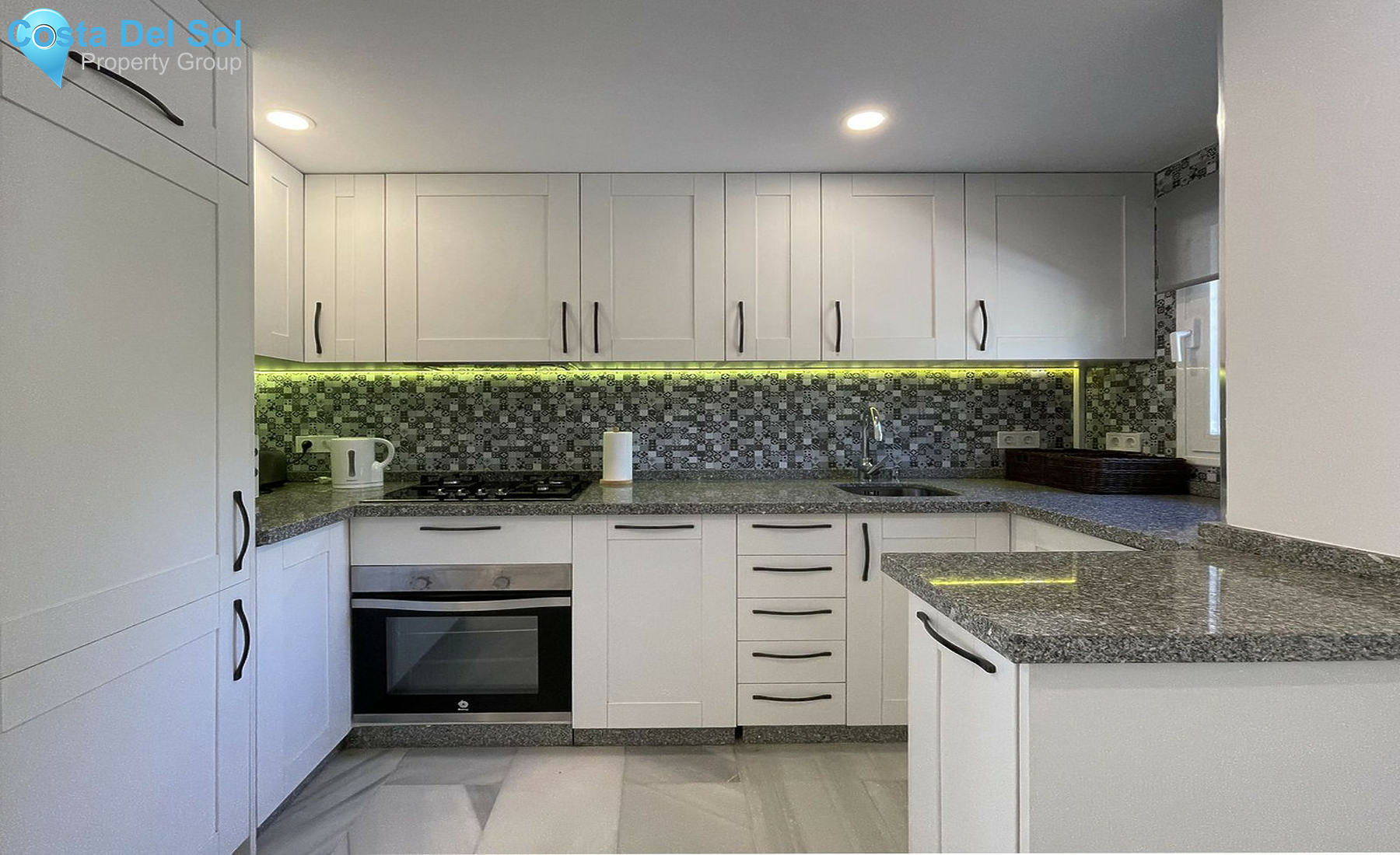 Townhouse in Calahonda-1504960