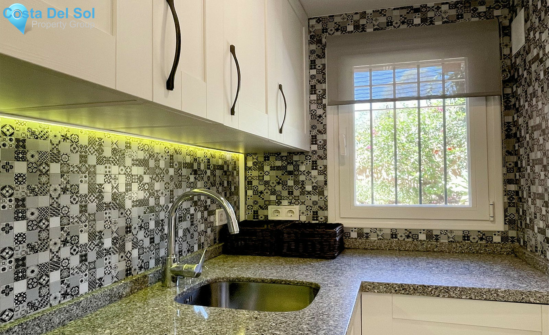 Townhouse in Calahonda-1504957