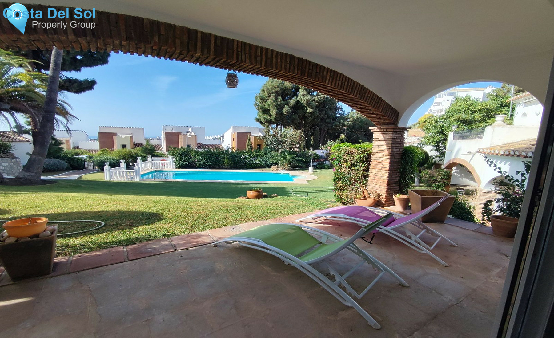 Townhouse in Calahonda-1540365