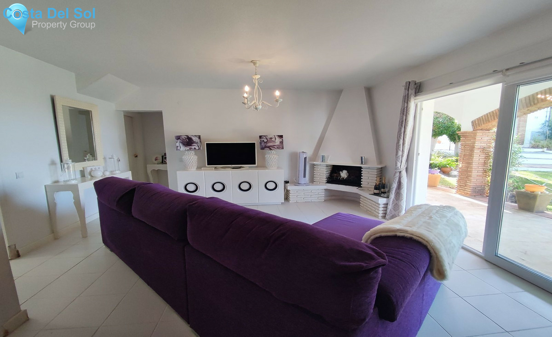 Townhouse in Calahonda-1540350