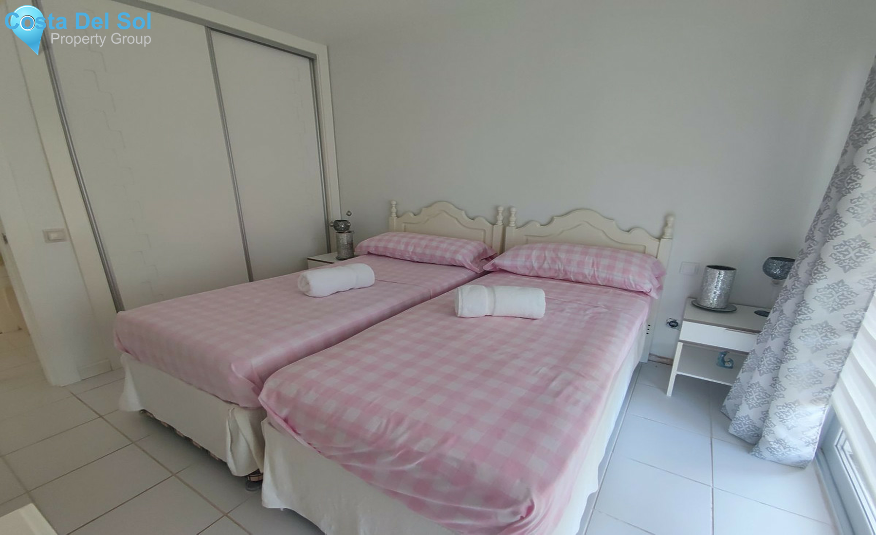 Townhouse in Calahonda-1540353