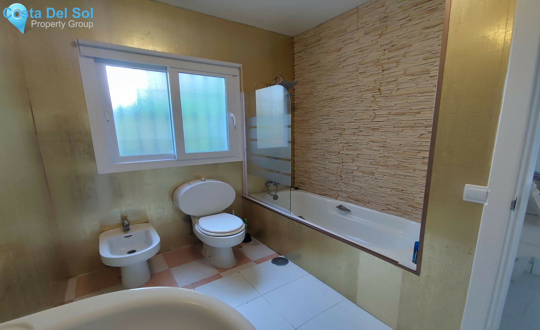 Townhouse in Calahonda-1540354