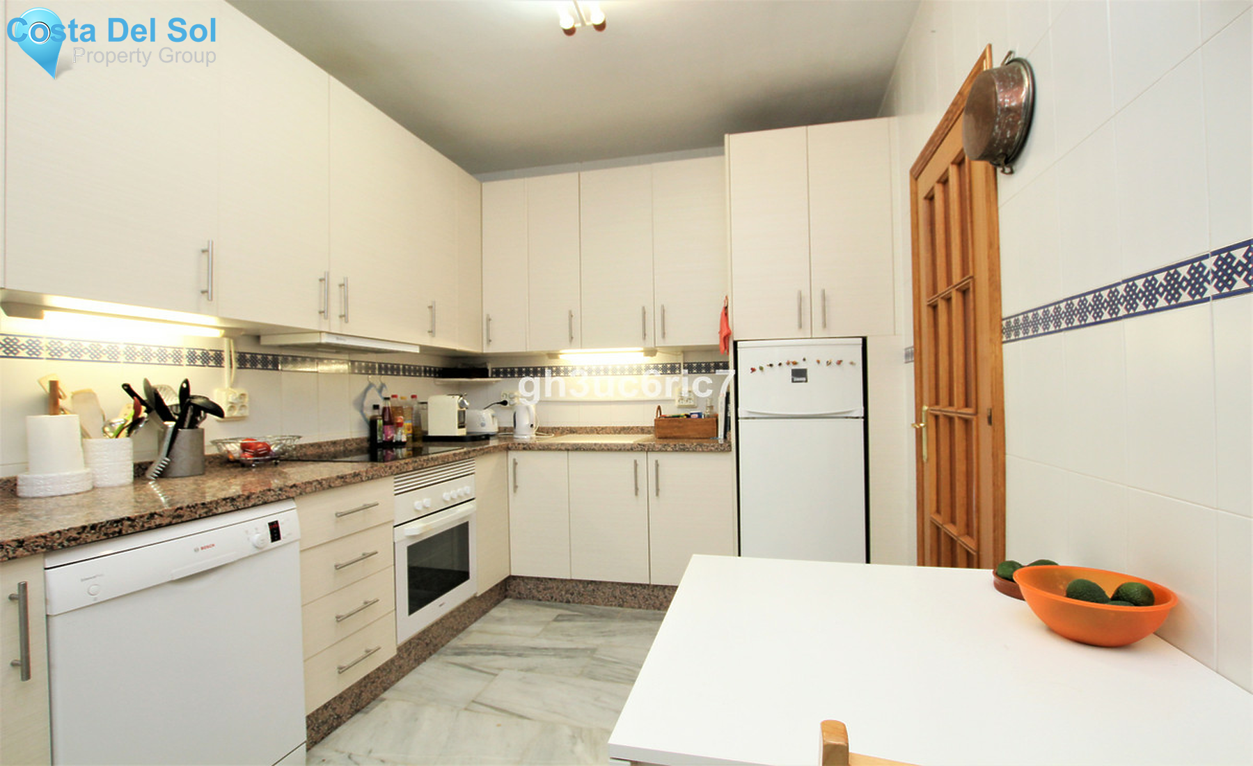 Townhouse in Calahonda-708637