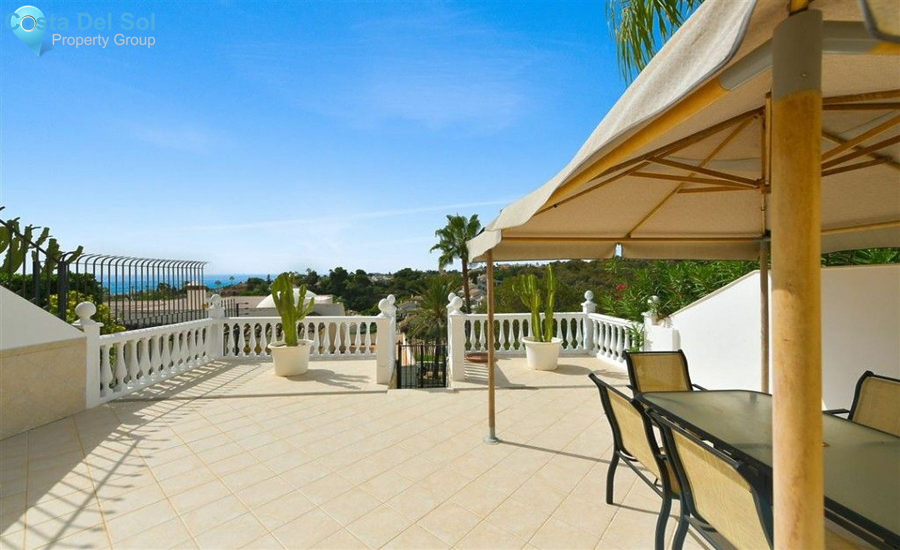 Townhouse in Calahonda-1480363