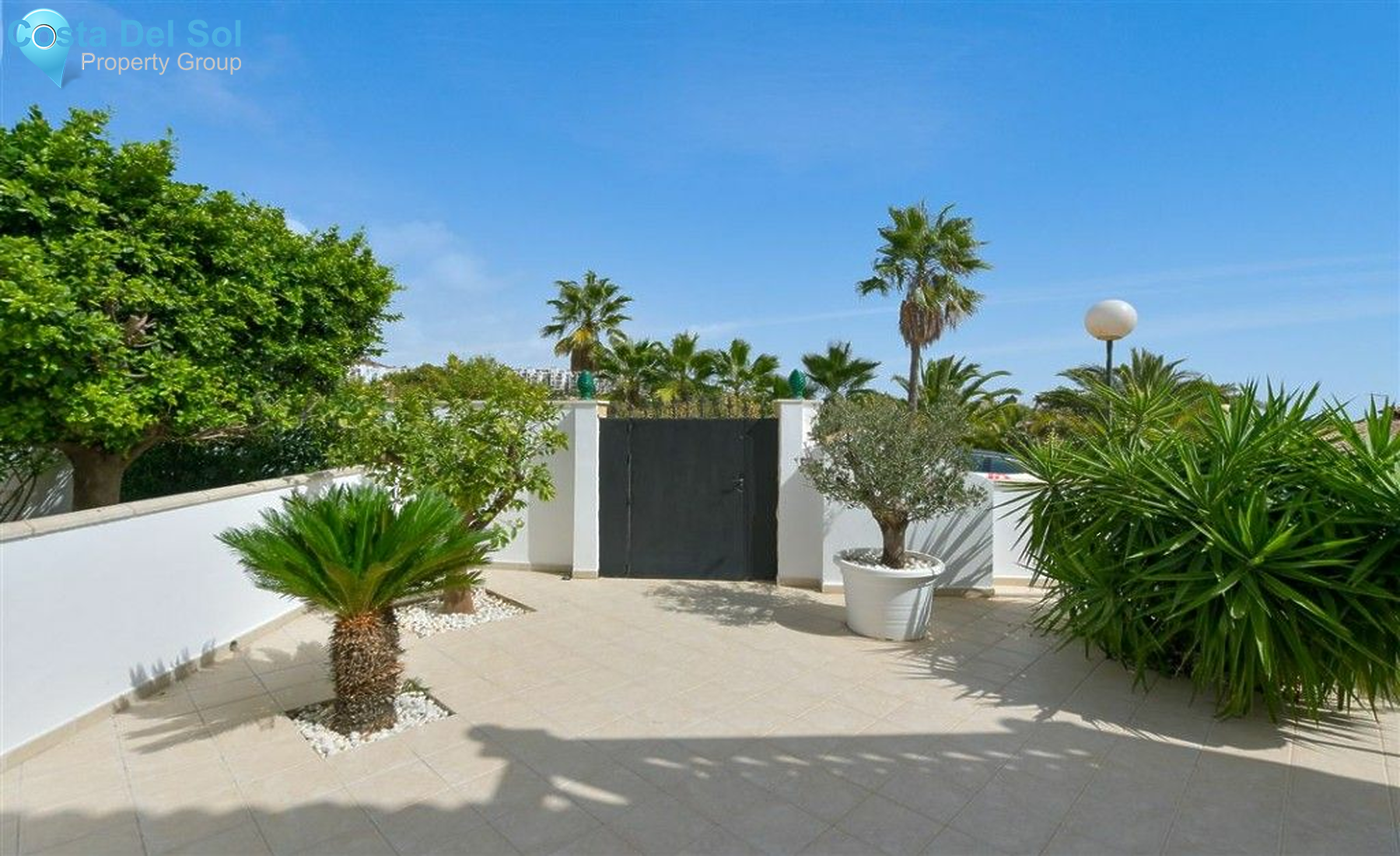 Townhouse in Calahonda-1480367