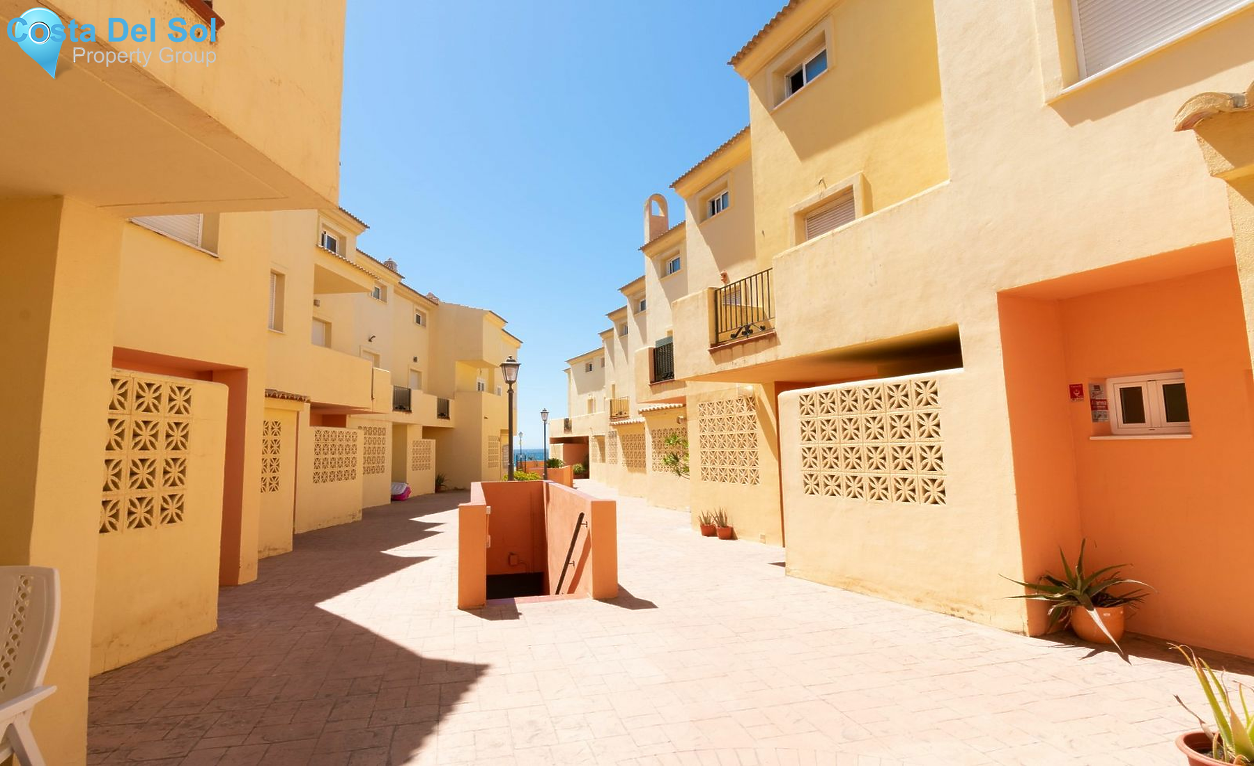 Townhouse in Costalita-1513550