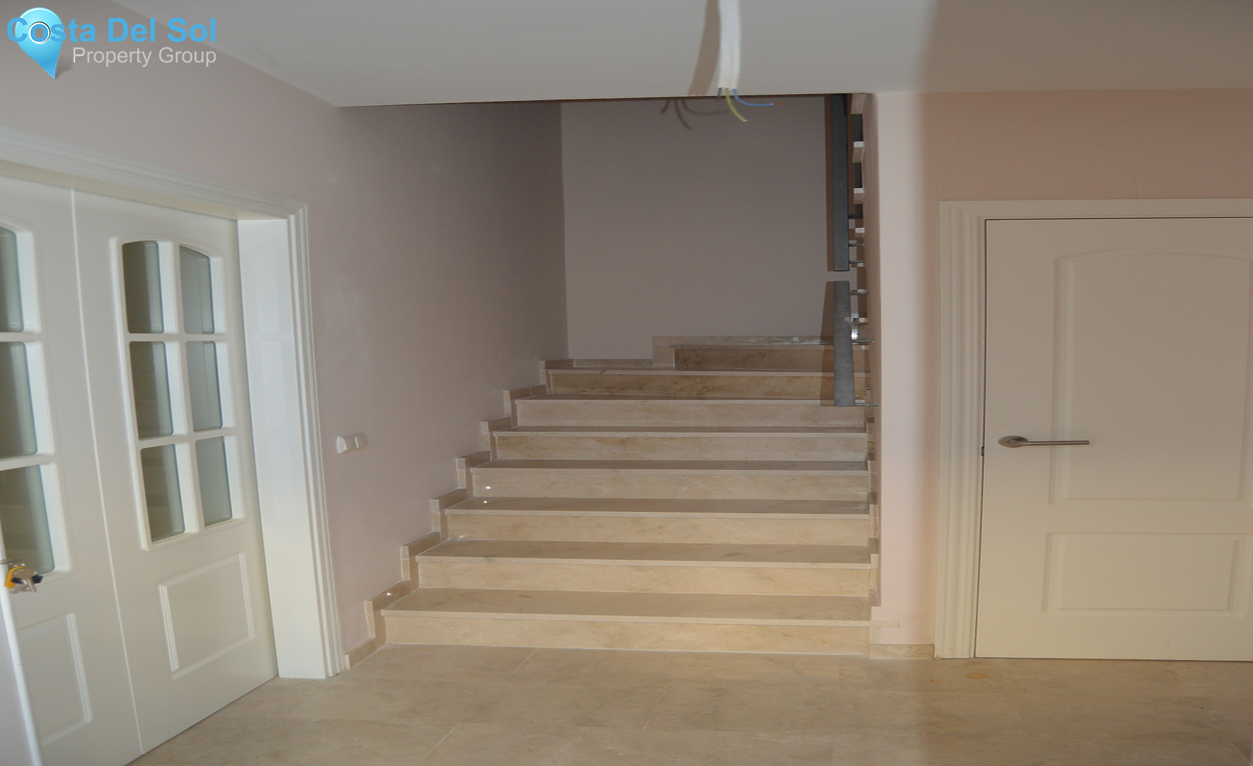 Townhouse in Coín-1341059