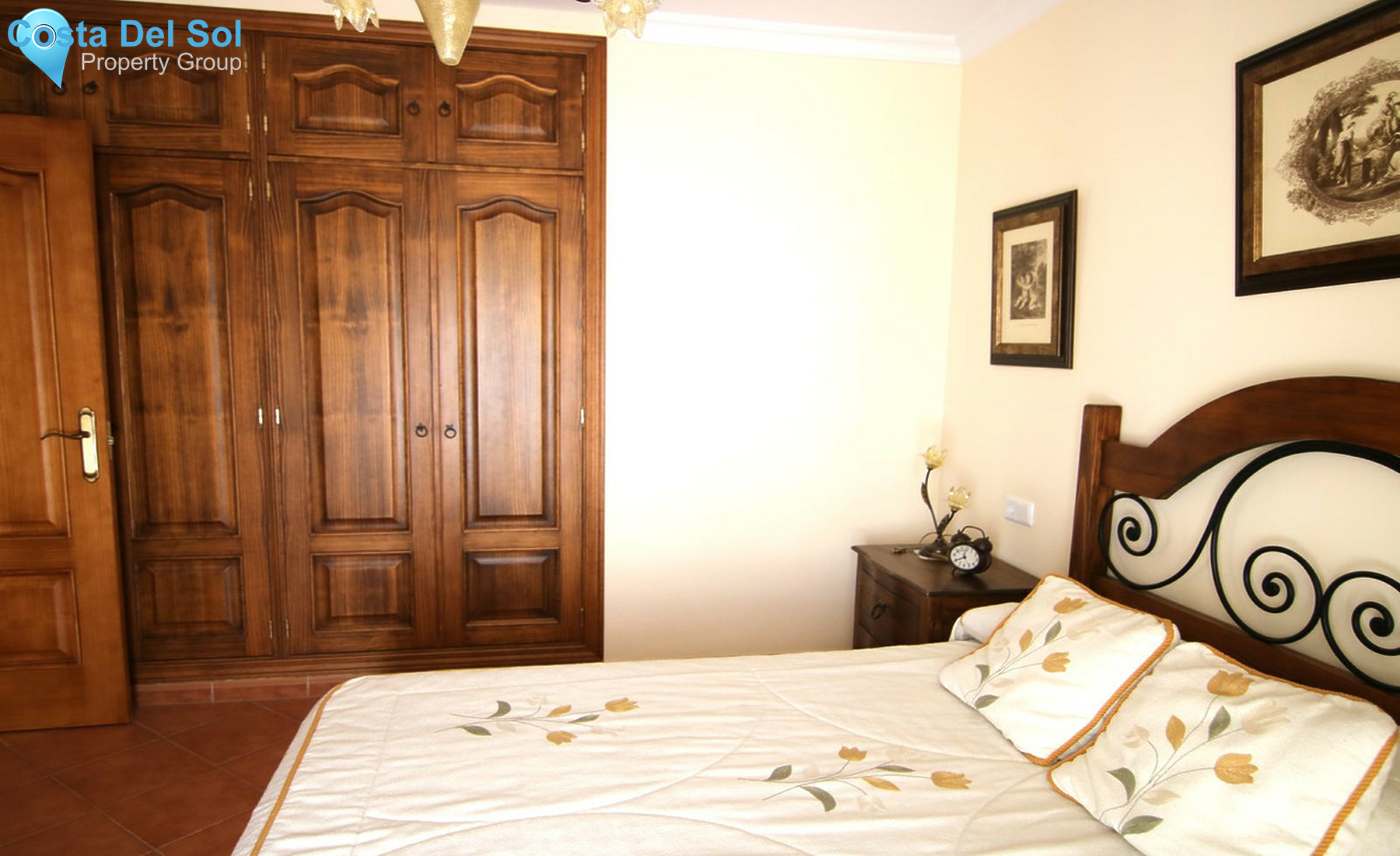 Townhouse in Coín-1365839