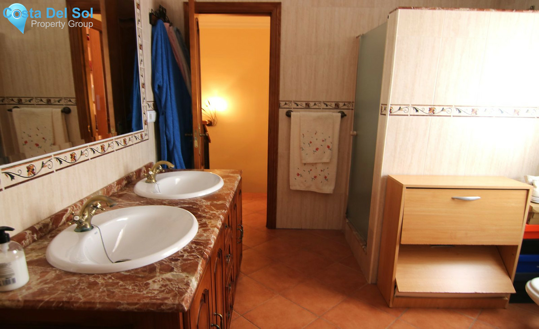 Townhouse in Coín-1365843