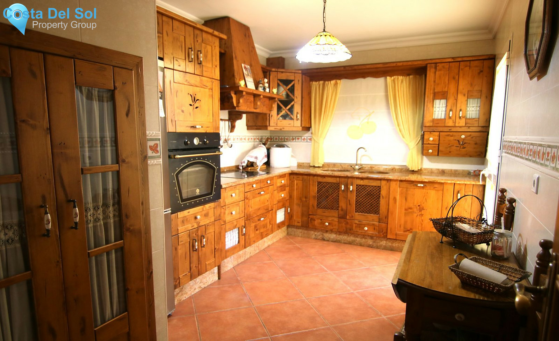 Townhouse in Coín-1365826