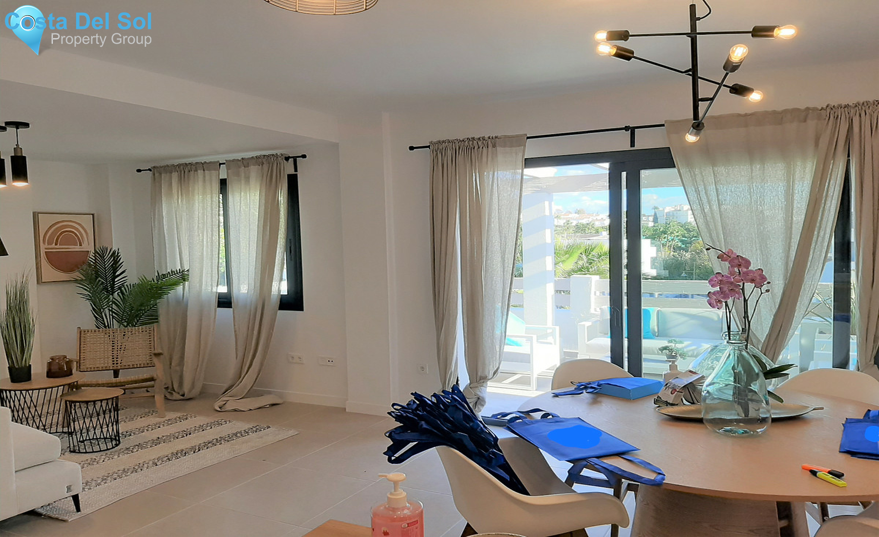 Townhouse in Diana Park-1380640