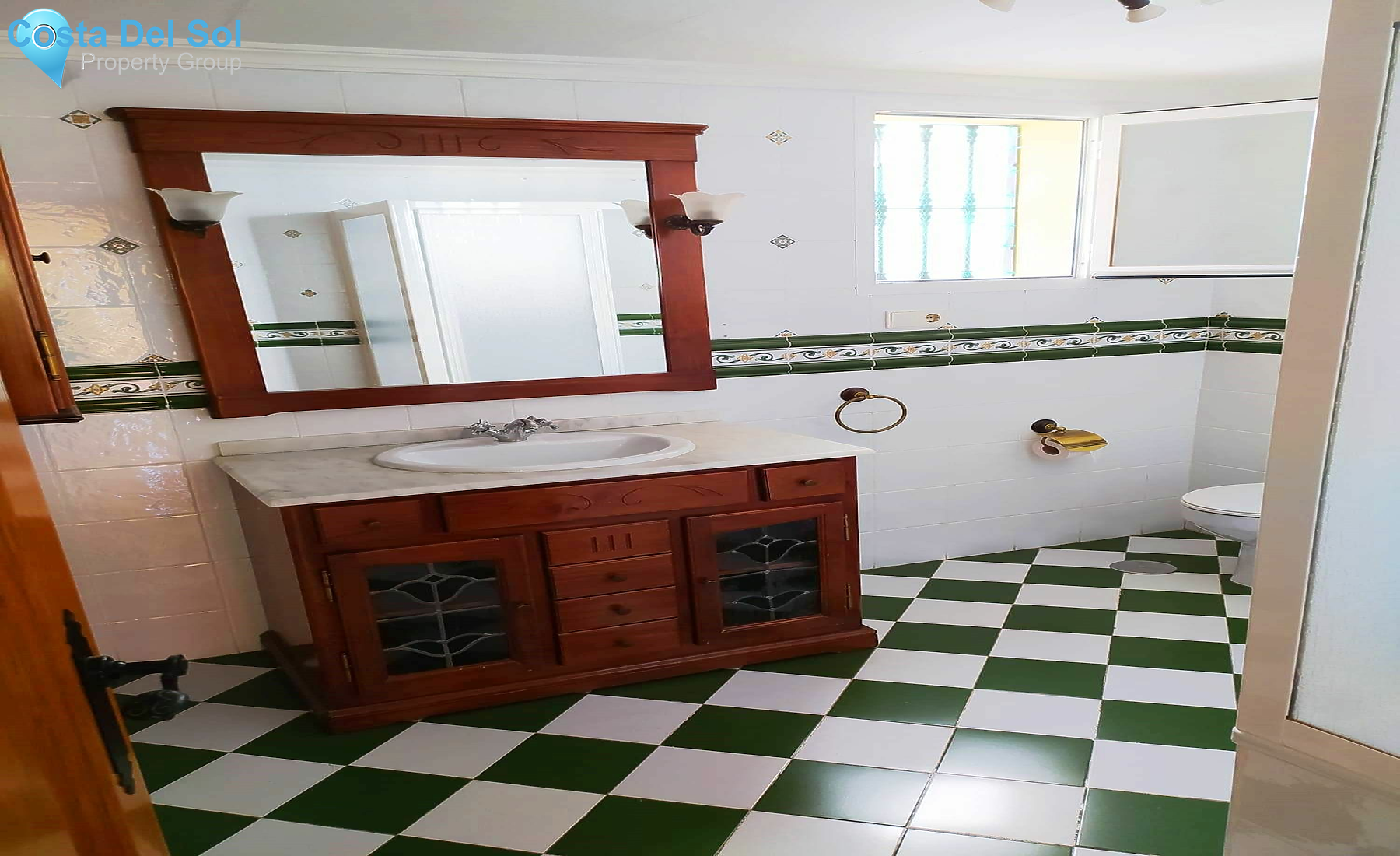 Townhouse in Diana Park-1171794