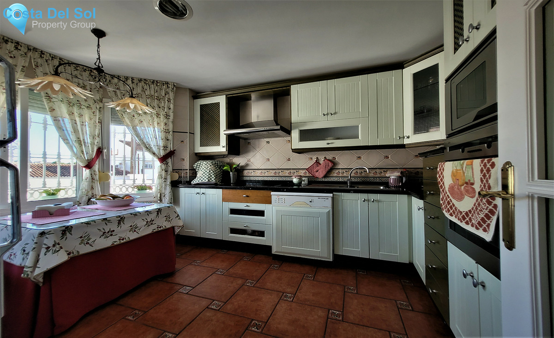 Townhouse in El Coto-1283451