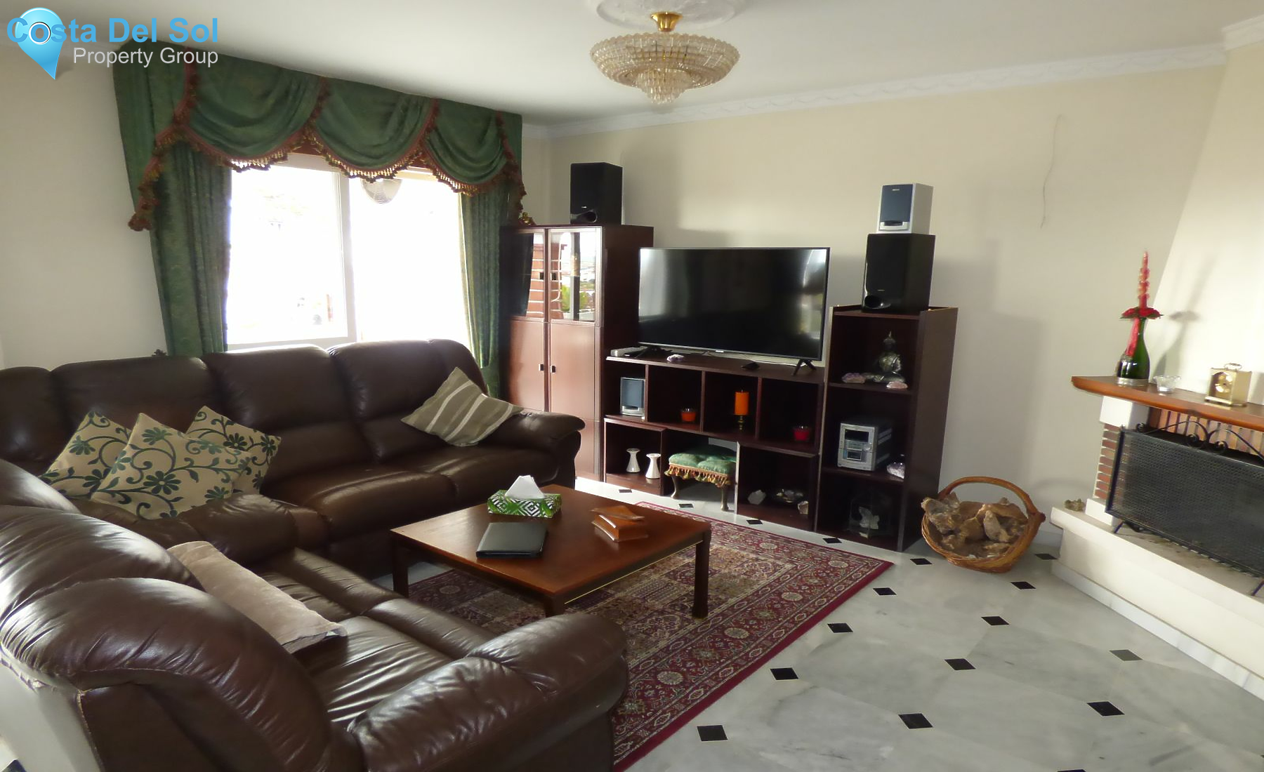 Townhouse in El Coto-1165674