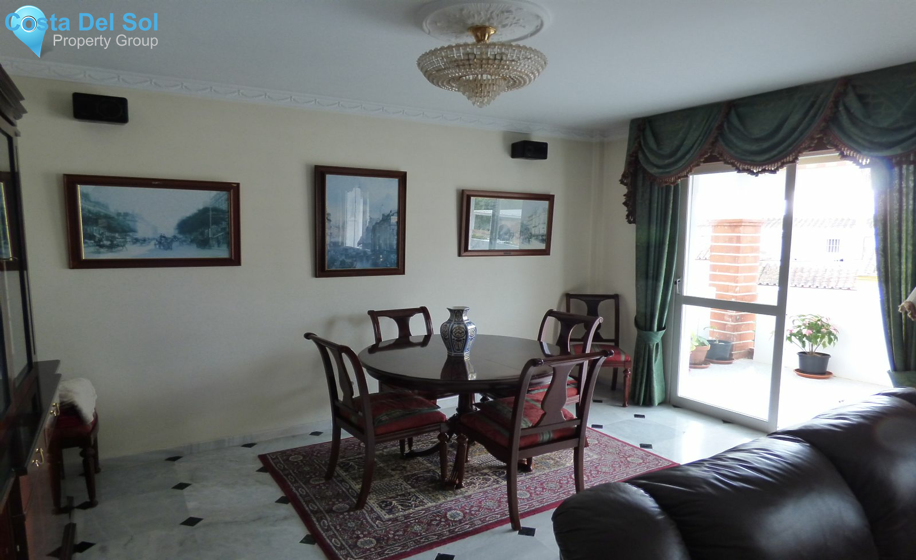 Townhouse in El Coto-1165675