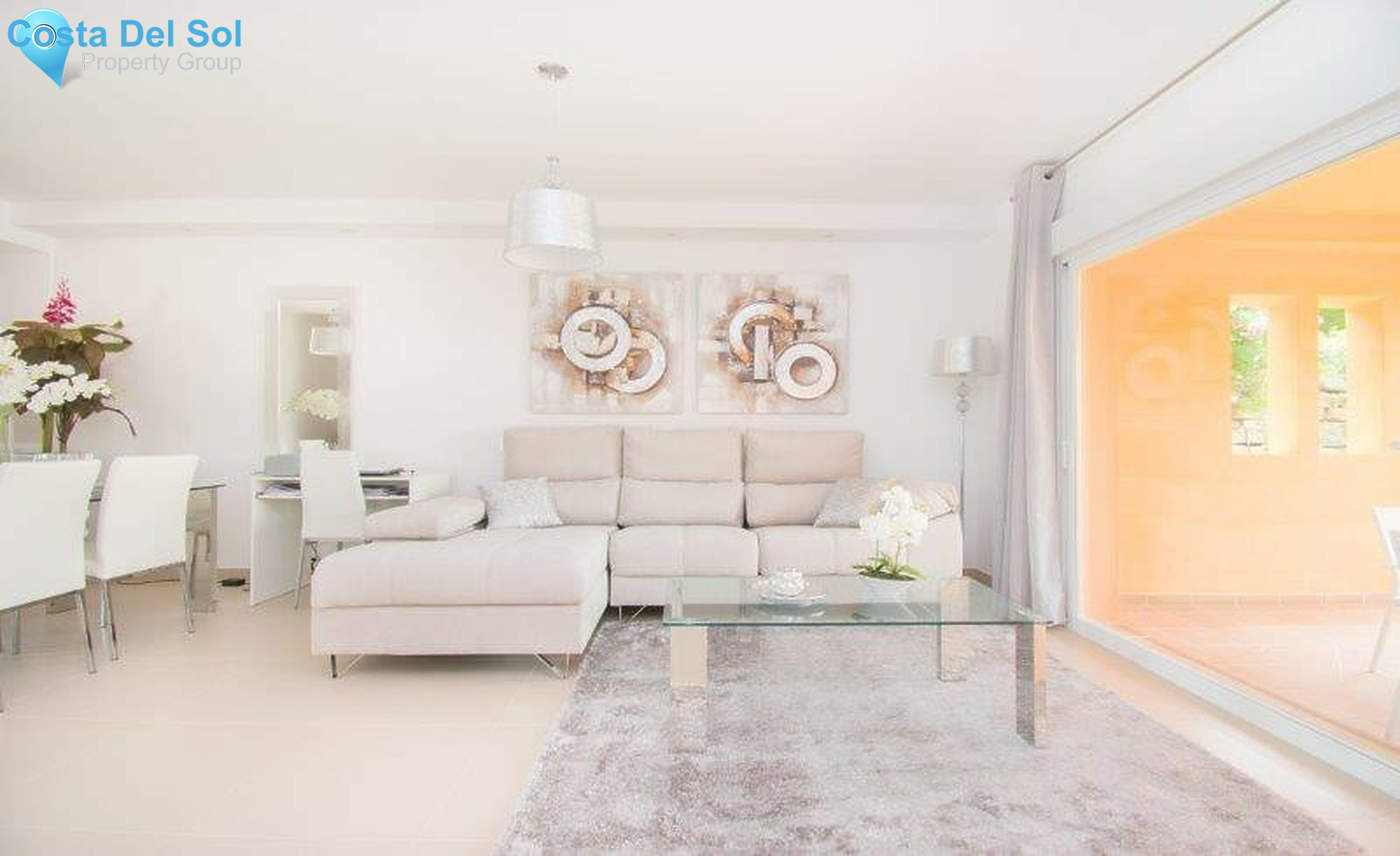 Townhouse in El Paraiso-1334353