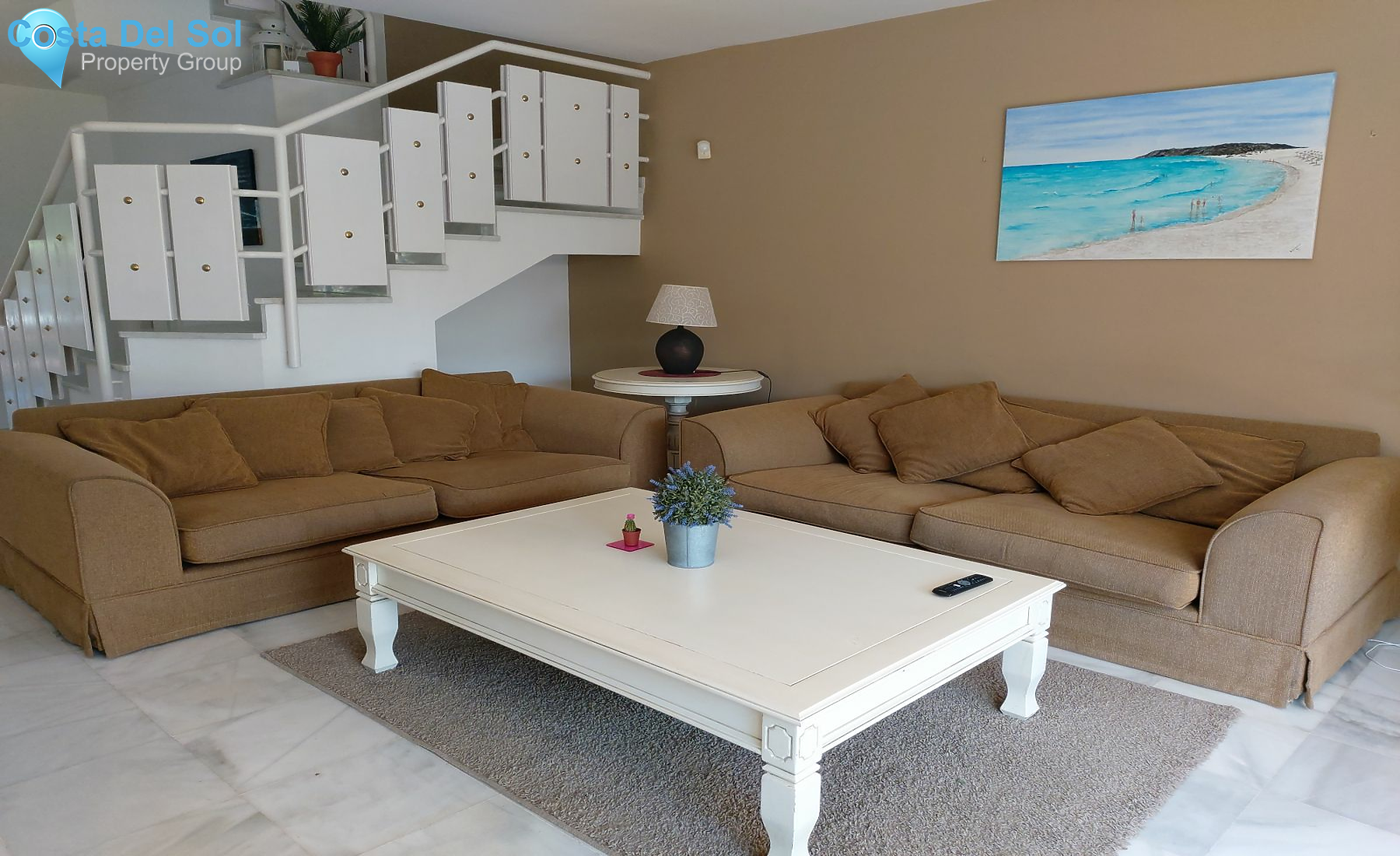 Townhouse in El Paraiso-1167454