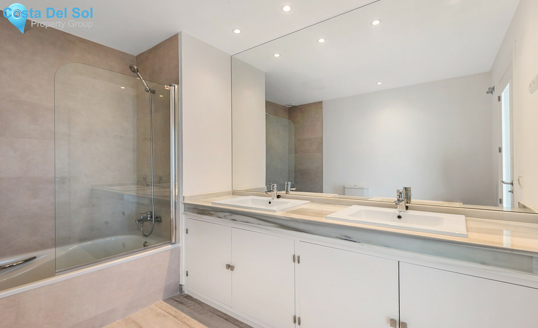 Townhouse in Elviria-1245512