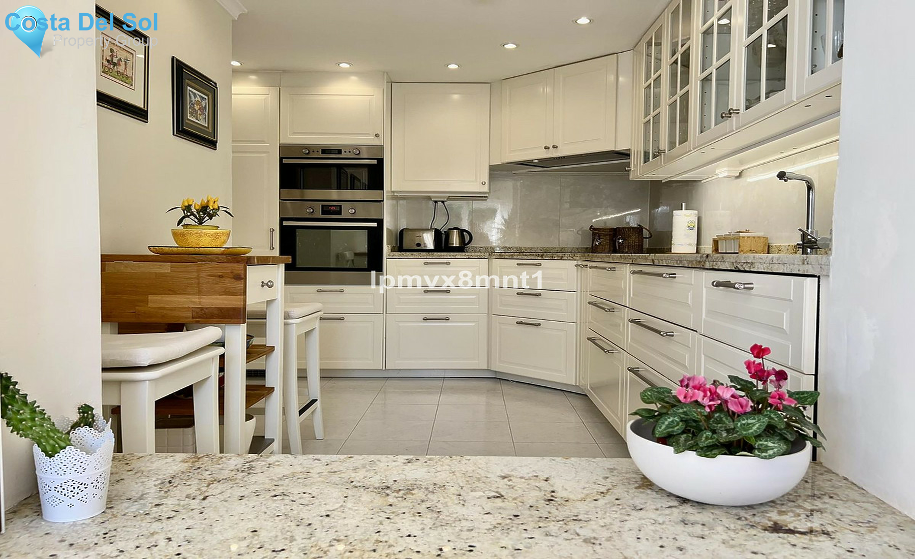 Townhouse in Elviria-1502265