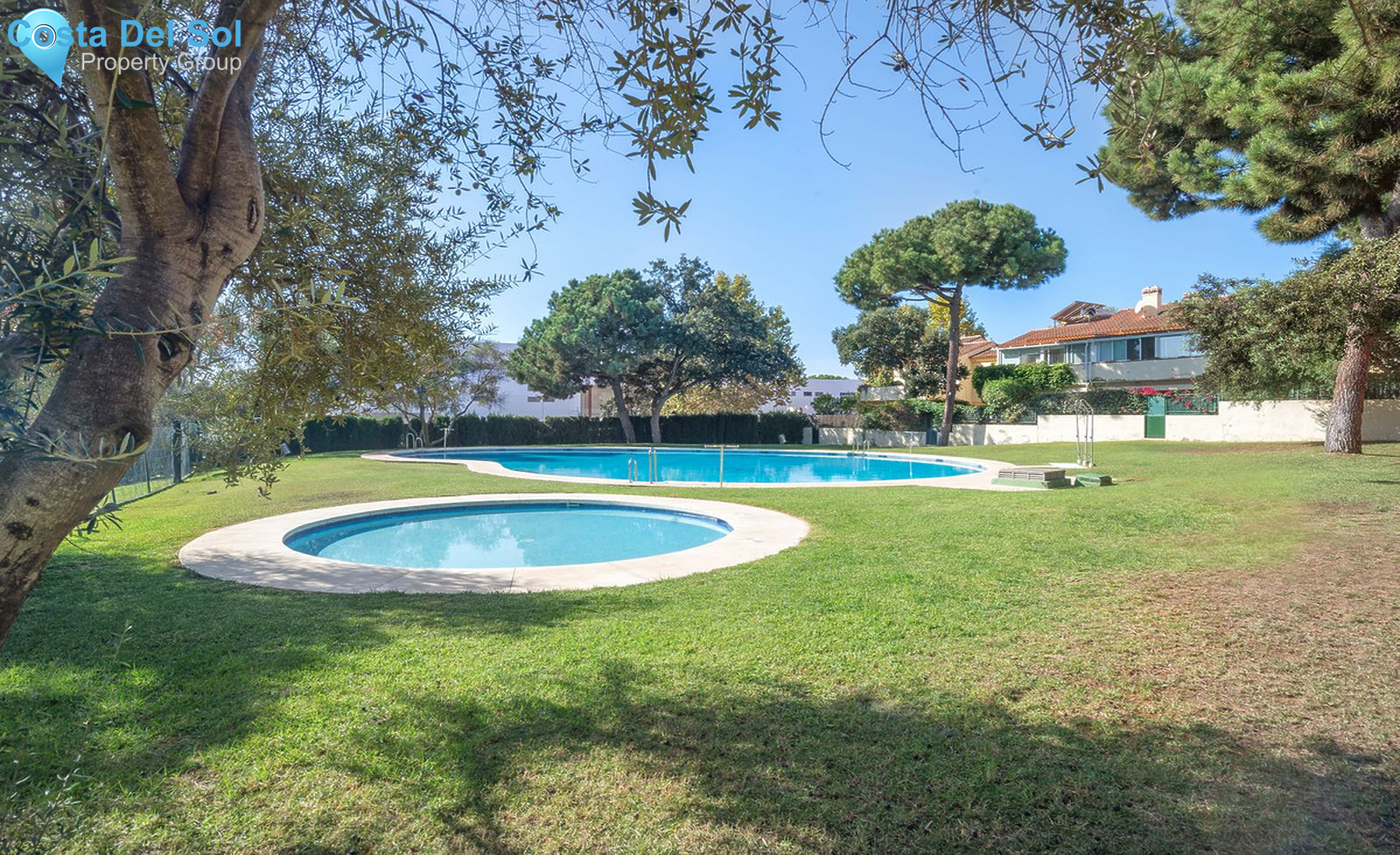 Townhouse in Elviria-1505230