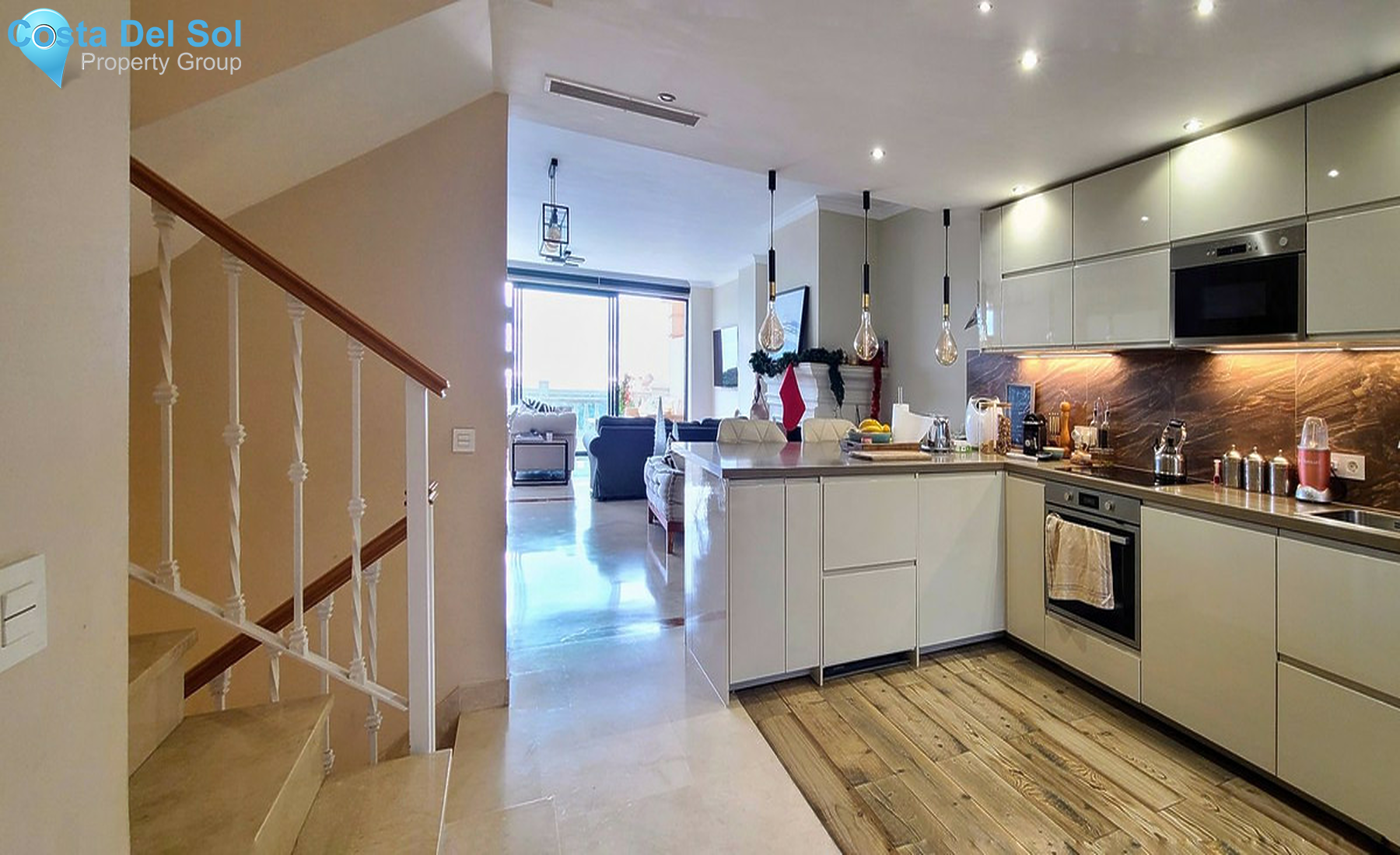 Townhouse in Elviria-1540009