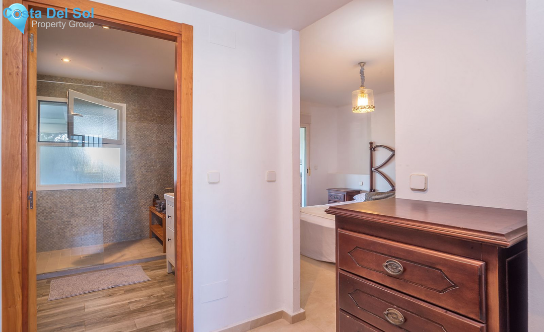 Townhouse in Elviria-1561605