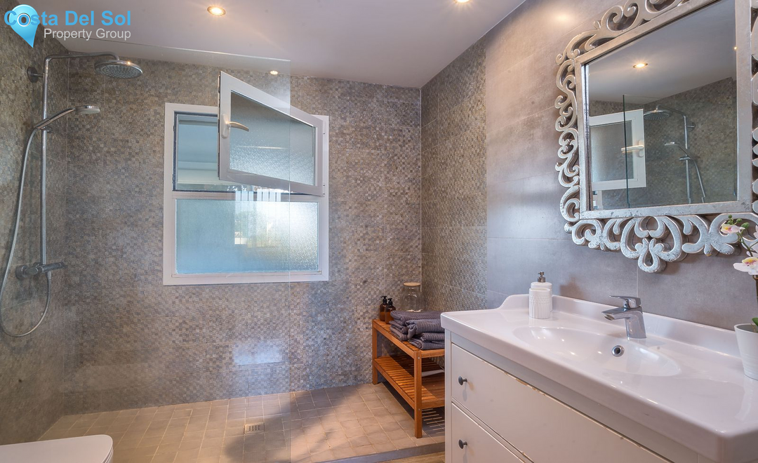 Townhouse in Elviria-1561607