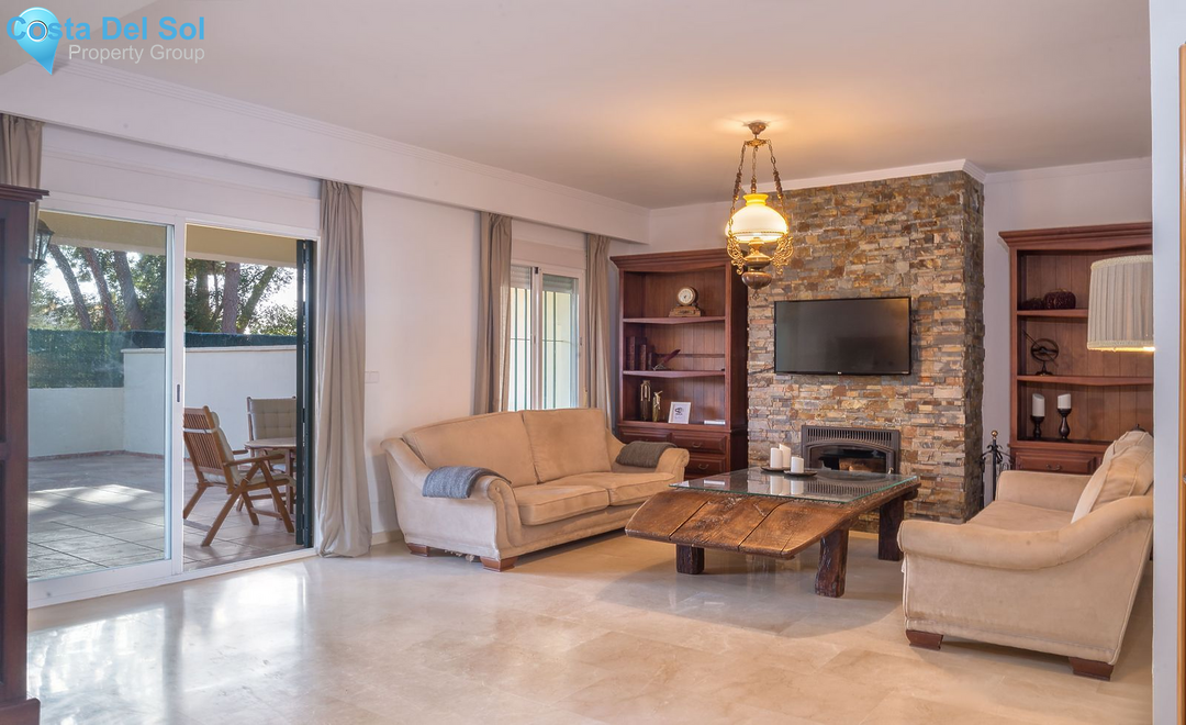 Townhouse in Elviria-1561594