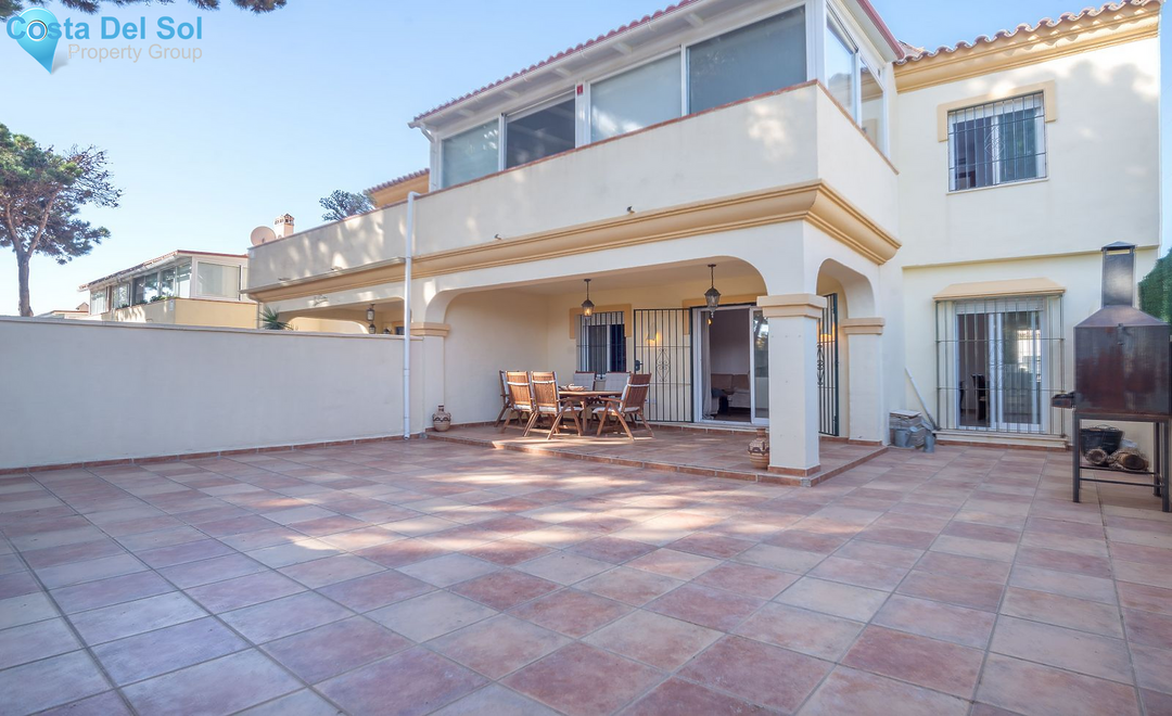 Townhouse in Elviria-1561596